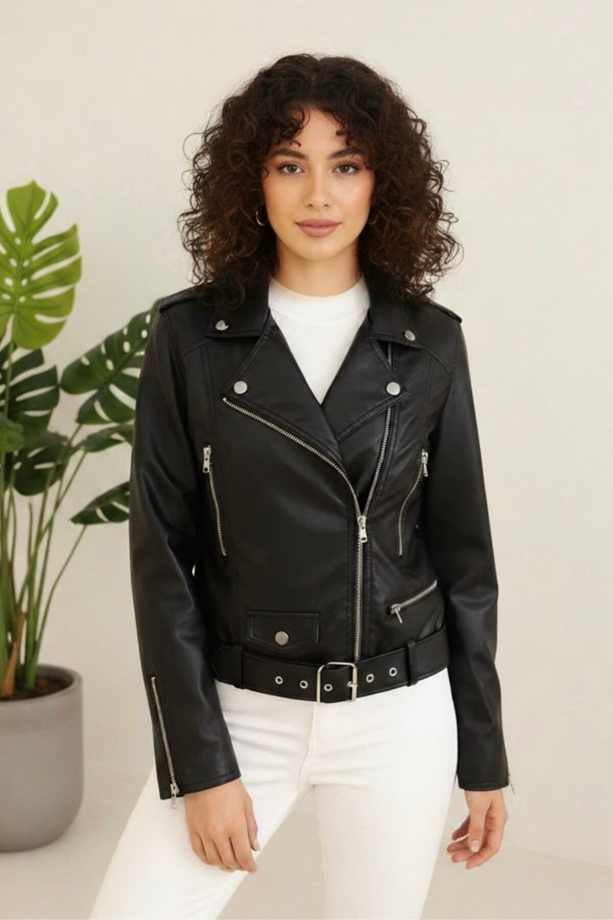 Kadın Yeni Sezon Polar Astarlı Deri Mont KS2553