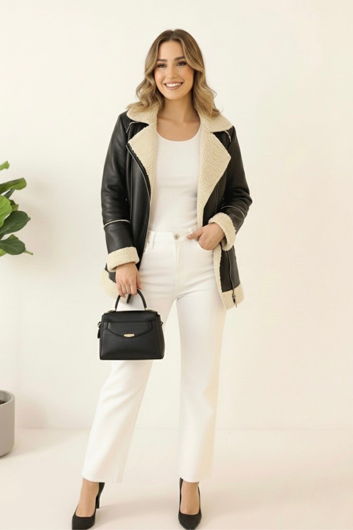 İçi Peluş Astarlı Deri Yeni Sezon Kadın Mont KS2564