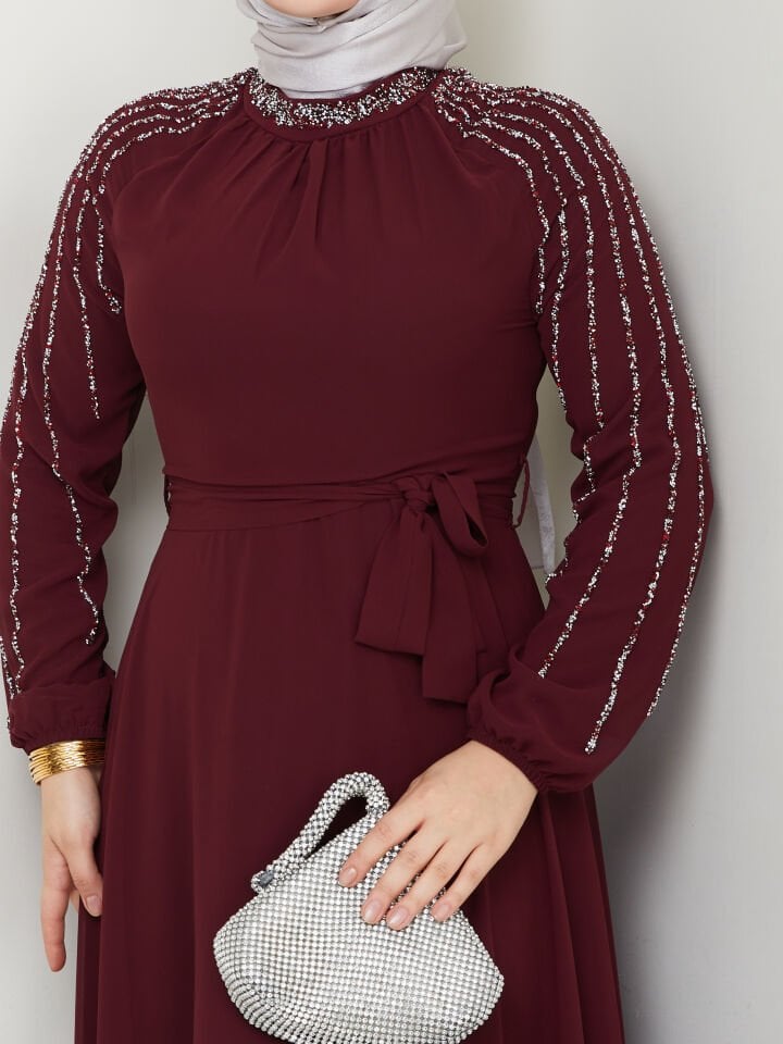 Kolu Taşlı Astarlı Şifon Elbise Bordo - 48