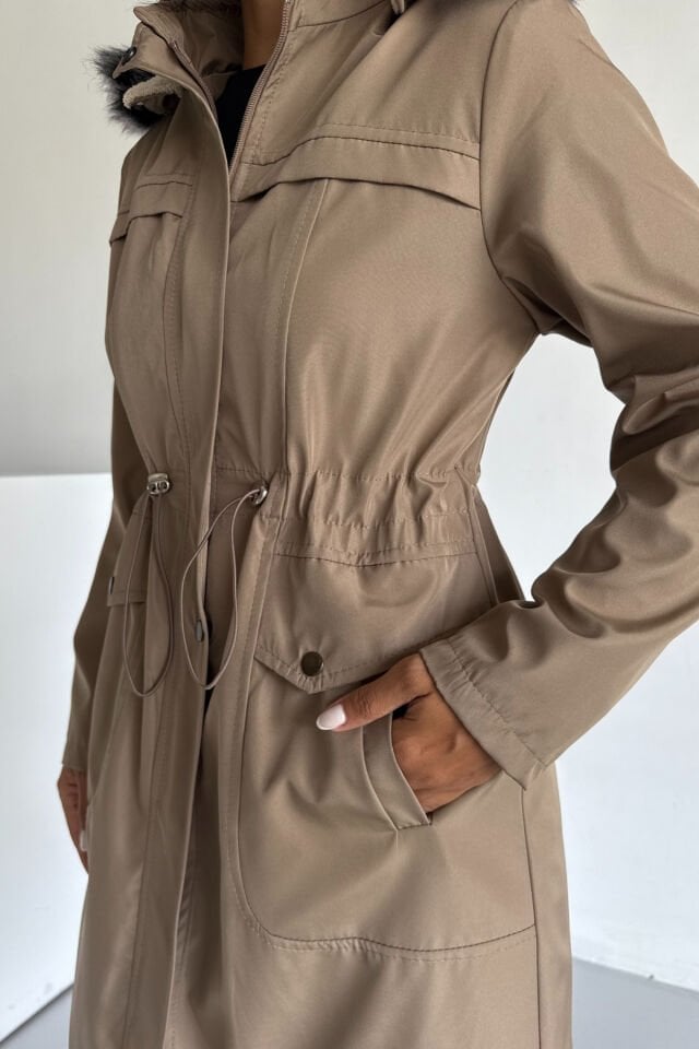 Bondit Kapüşonlu İçi Kürk Astarlı Velsoft Mont KS2541