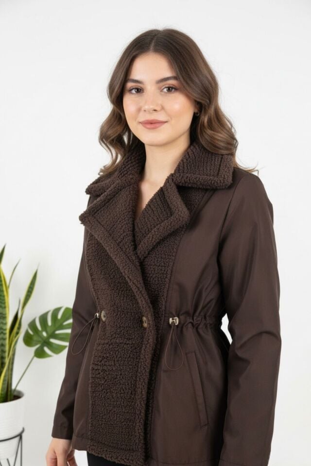 Yeni Sezon Önü Peluş Detaylı Kadın Düğmeli Mont KS2572 L - Kahverengi