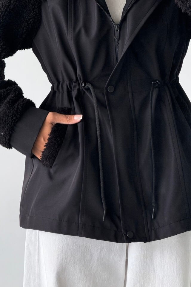 Bondik Kolu Peluş Kapüşonlu Mont