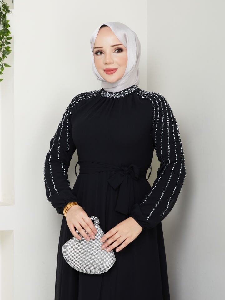 Kadın Kolları İşlemeli Astarlı Abiye Elbise YZ2501