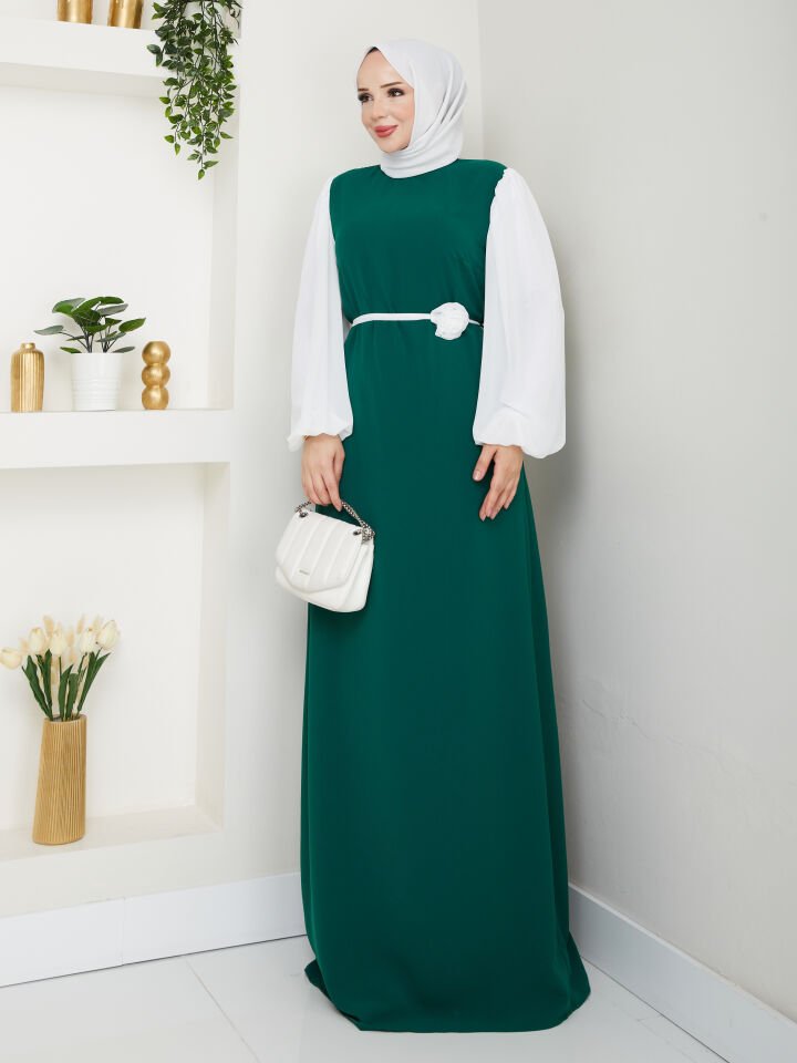 Gül Kemerli Kolları Şifon Abiye Elbise YZ2502 46 - Zümrüt Yeşili