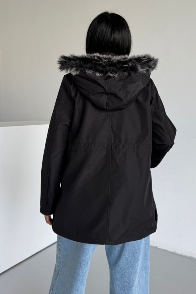 Bondit Göğüs Patlı İçi Kapüşonlu Mont Siyah KS2514 M - siyah