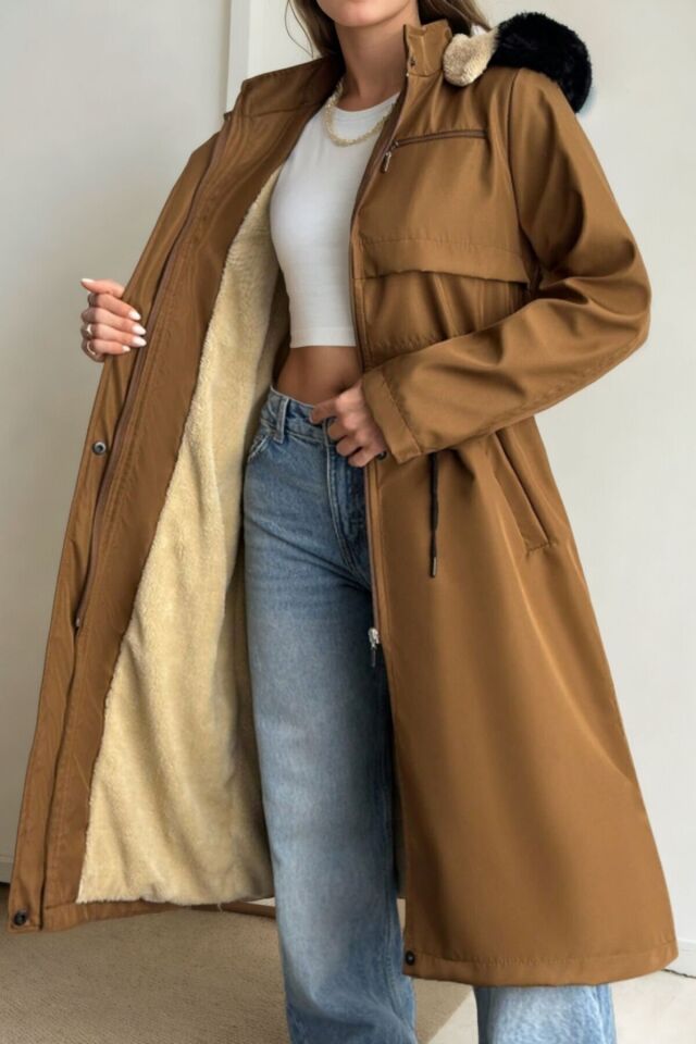 Uzun İçi Kürk Astarlı Bondit Kapüşonlu Kaban Taba KS2523 S - Taba