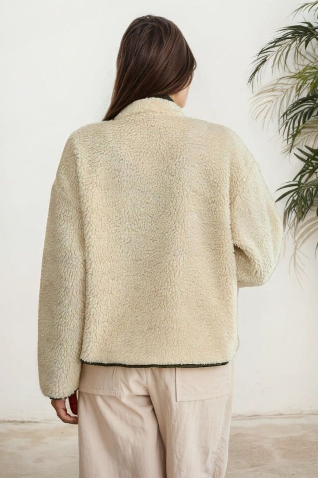 Kadın Peluş Kapitone Detaylı Düğmeli Mont Taş KS2545 42 - Taş