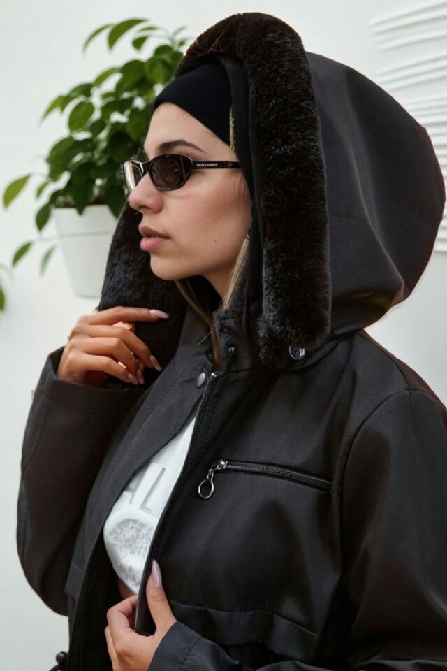 Uzun Kapüşonlu İçi Kürklü Bondik Mont