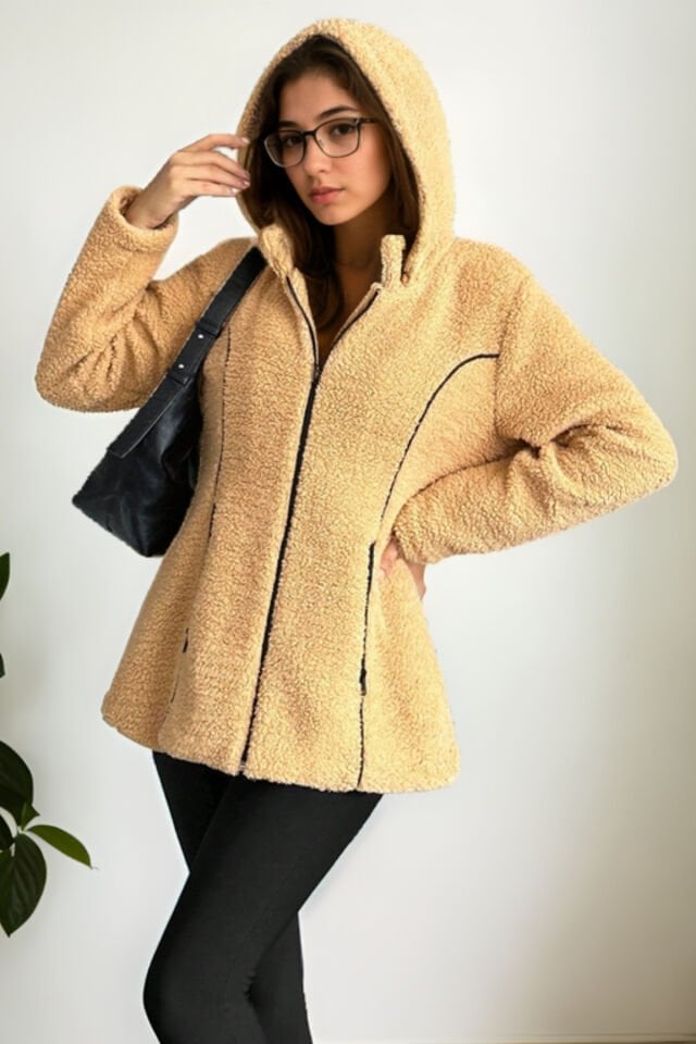 Kuzu Kıvırcık Kapüşonlu Deri Biyeli Mont Camel - 44